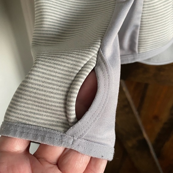 Nike pullover sweatshirt - Picture 4 of 7